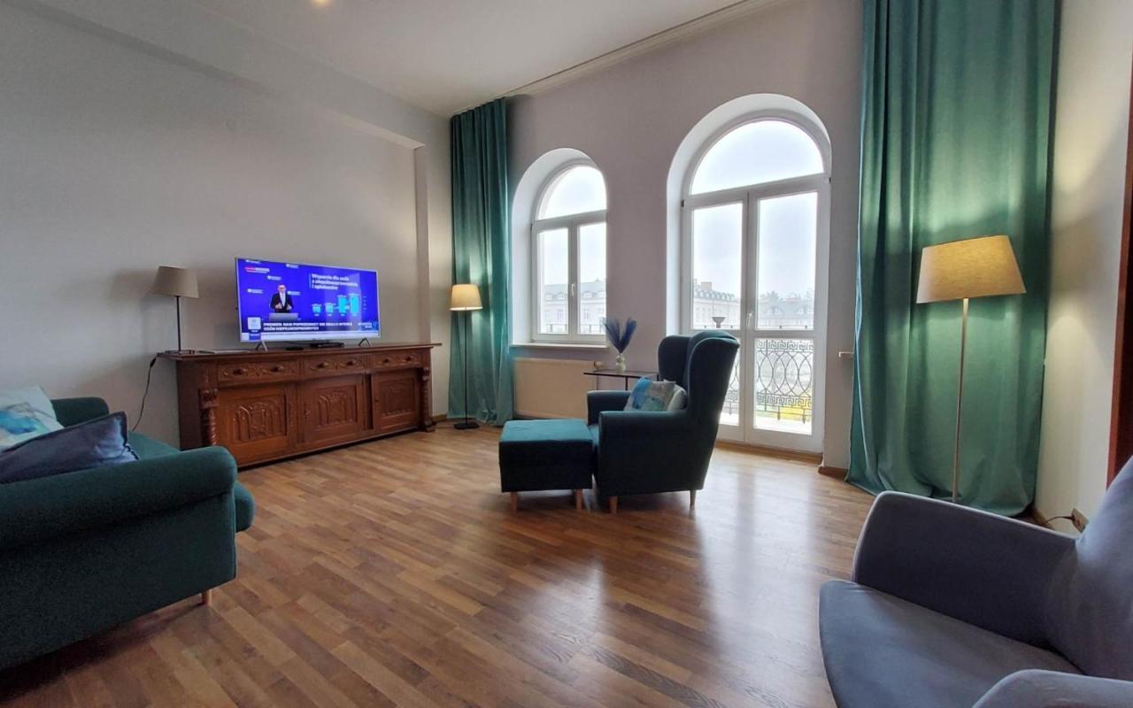 Apartamenty Sienkiewicza10 Łomża Eksteriør bilde