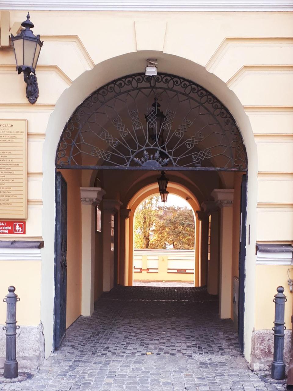 Apartamenty Sienkiewicza10 Łomża Eksteriør bilde